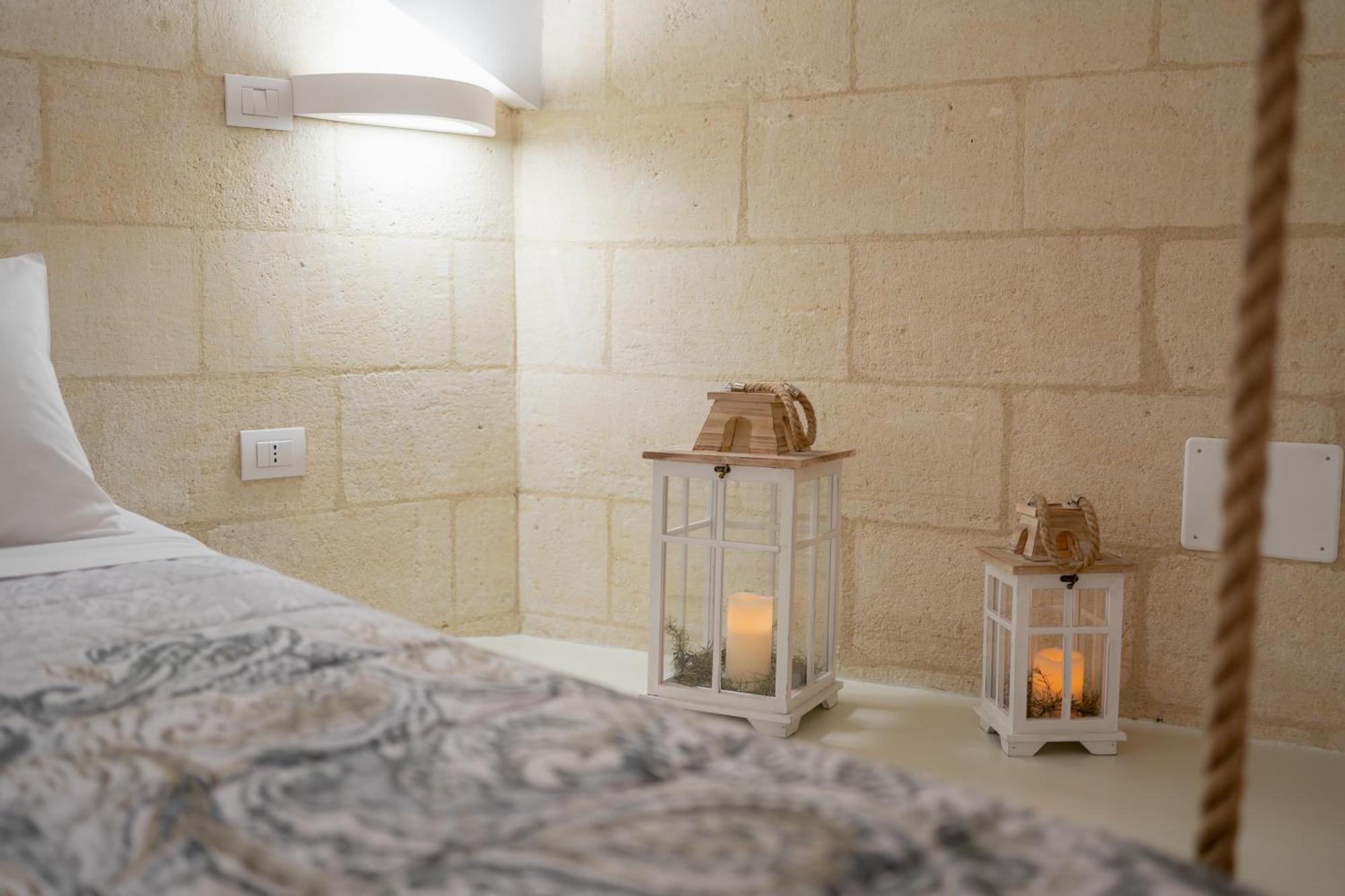 Palazzo Virgintino - Sassi Rooms Матера Экстерьер фото