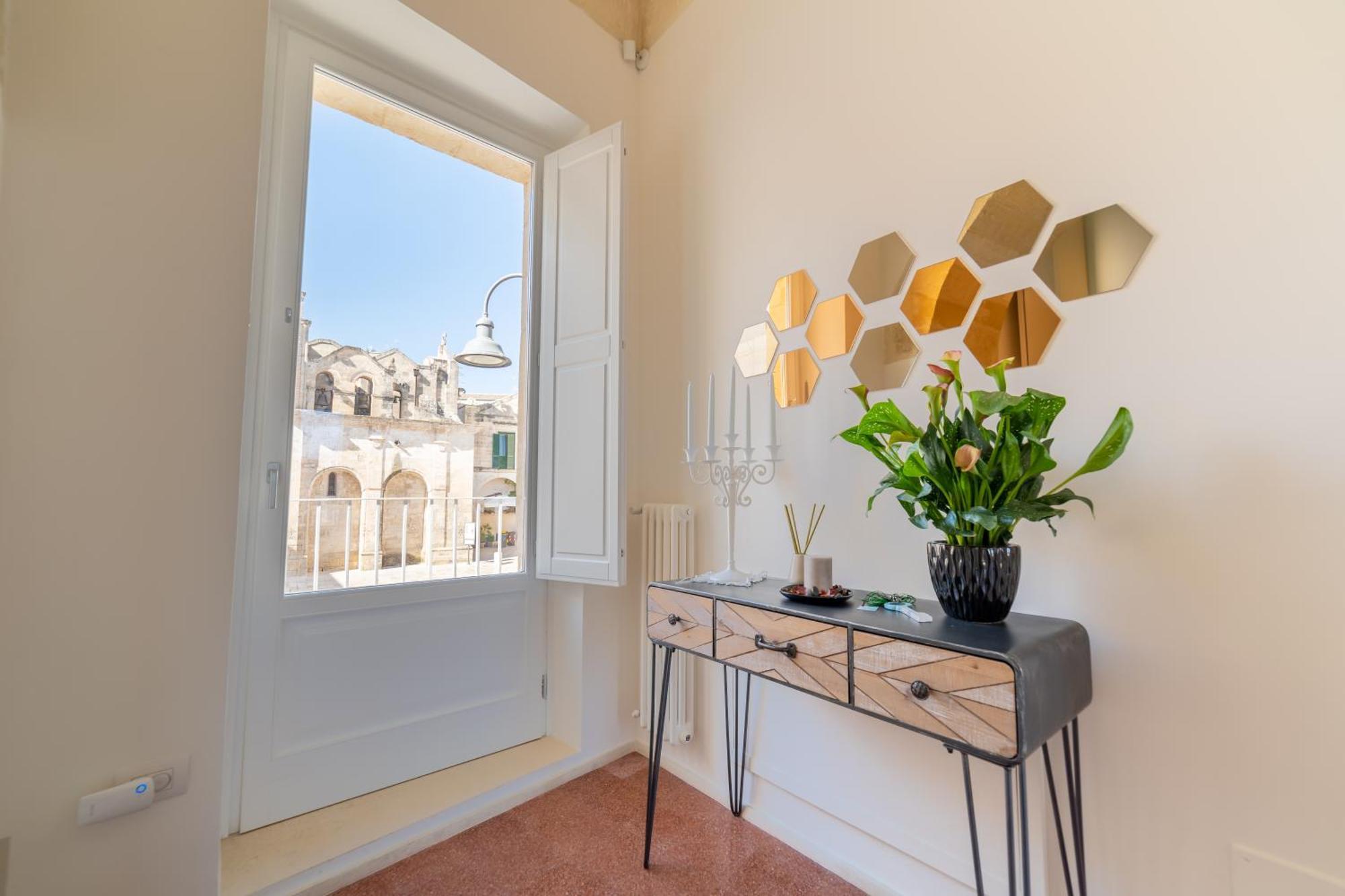 Palazzo Virgintino - Sassi Rooms Матера Экстерьер фото