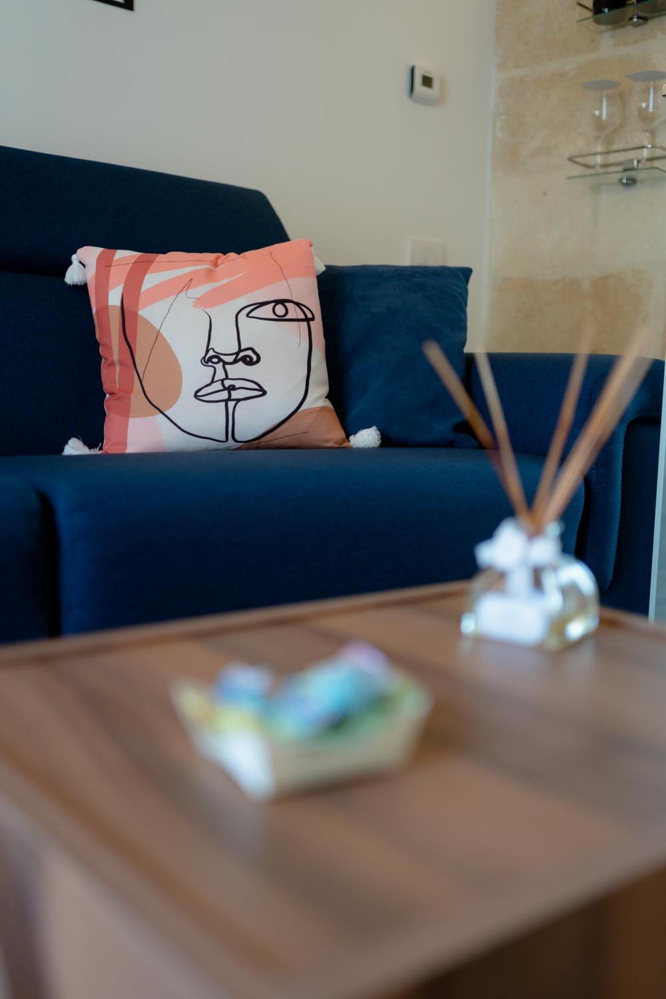 Palazzo Virgintino - Sassi Rooms Матера Номер фото